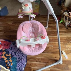 Fisher-Price - Butterfly Garden Papasan Cradle Swing