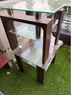 Living room glass end tables FOR FREE