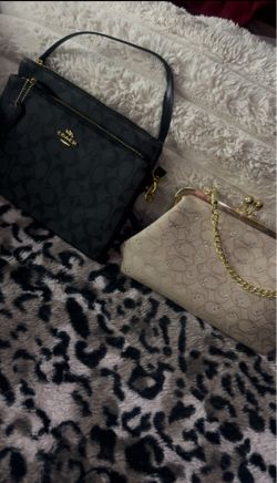 COACH PURSES