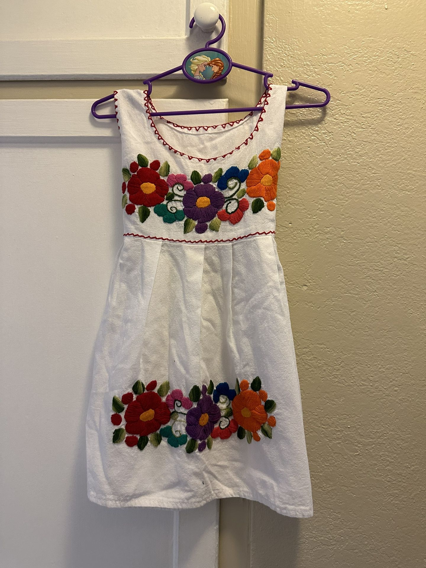 White With Flowers Mexican Dress Size 3 Toddler Girl