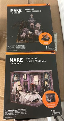 Halloween diorama kits, new