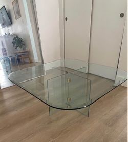 Glass Coffee table