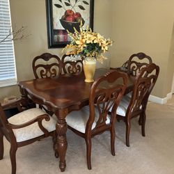 Gorgeous Dining Room Table