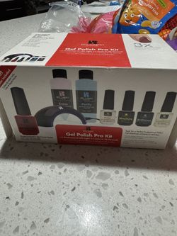 Gel Polish Curing Lamp—Red Carpet brand—DIY MANICURES!