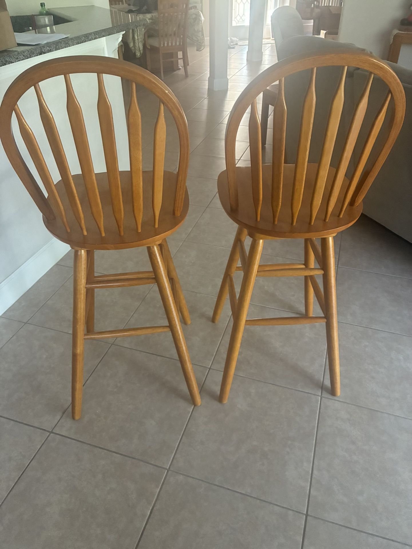 2 Wooden swivel Bar Stools