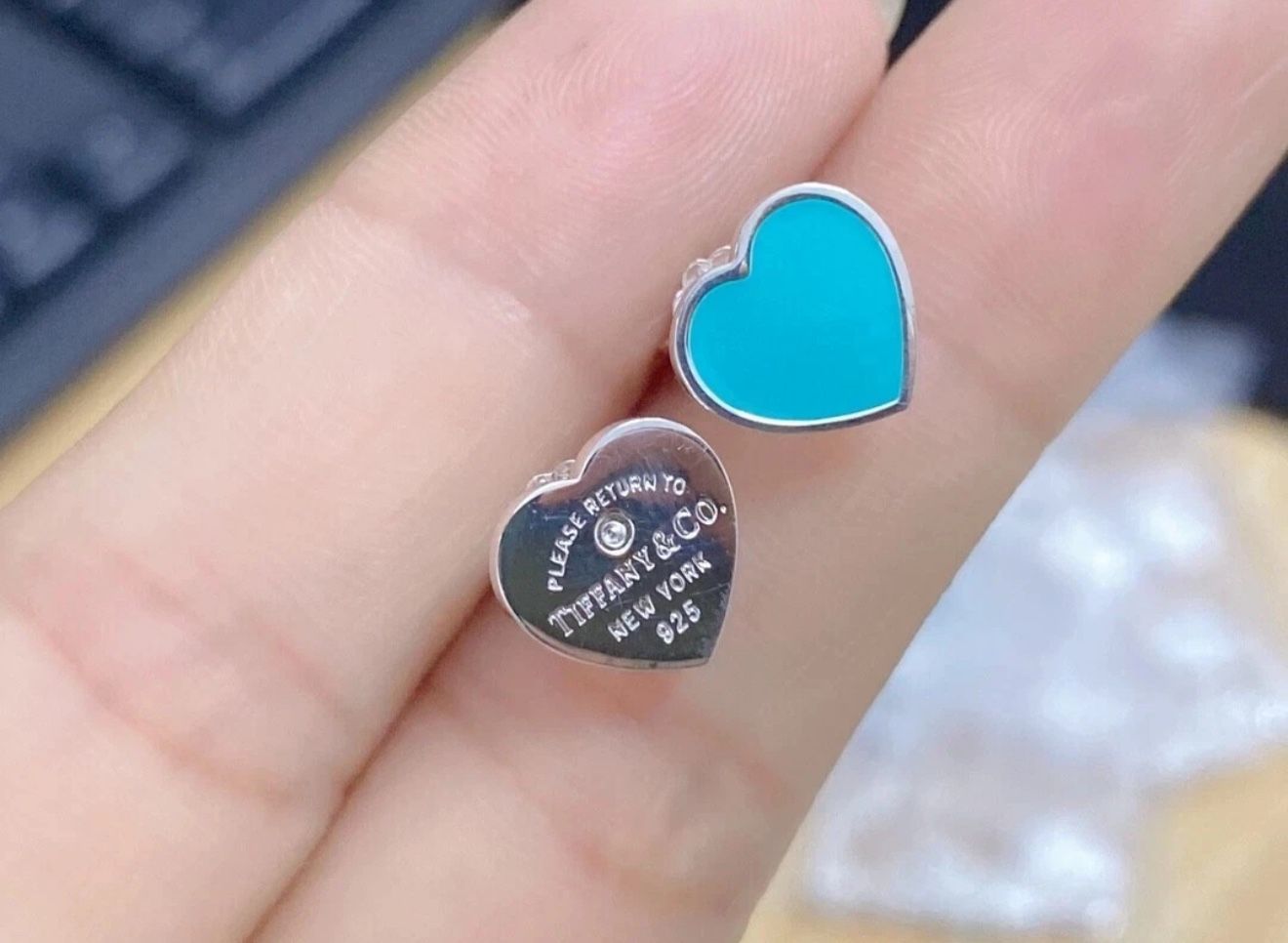 Tiffany&Co Mini Heart-Return To Tiffany Heart Stud Earrings