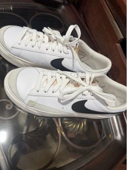 Women’s Nike blazer low platform