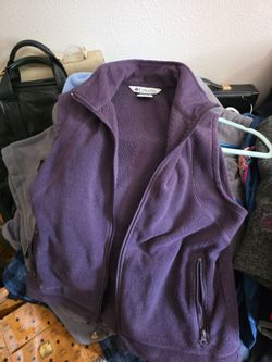 Columbia vest size L