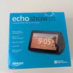Echo Show 5 - Brand New - Never Used Alexa - Bluetooth - WIFI - Audio Line Out Amazon 