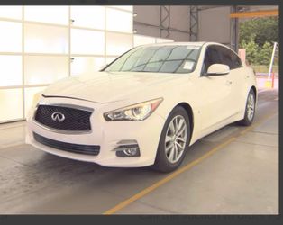 2014 INFINITI Q50