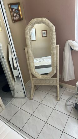 Full Length Mirror.