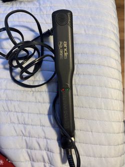 Plancha de cabello usada