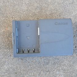 Canon CB-2LT battery charger