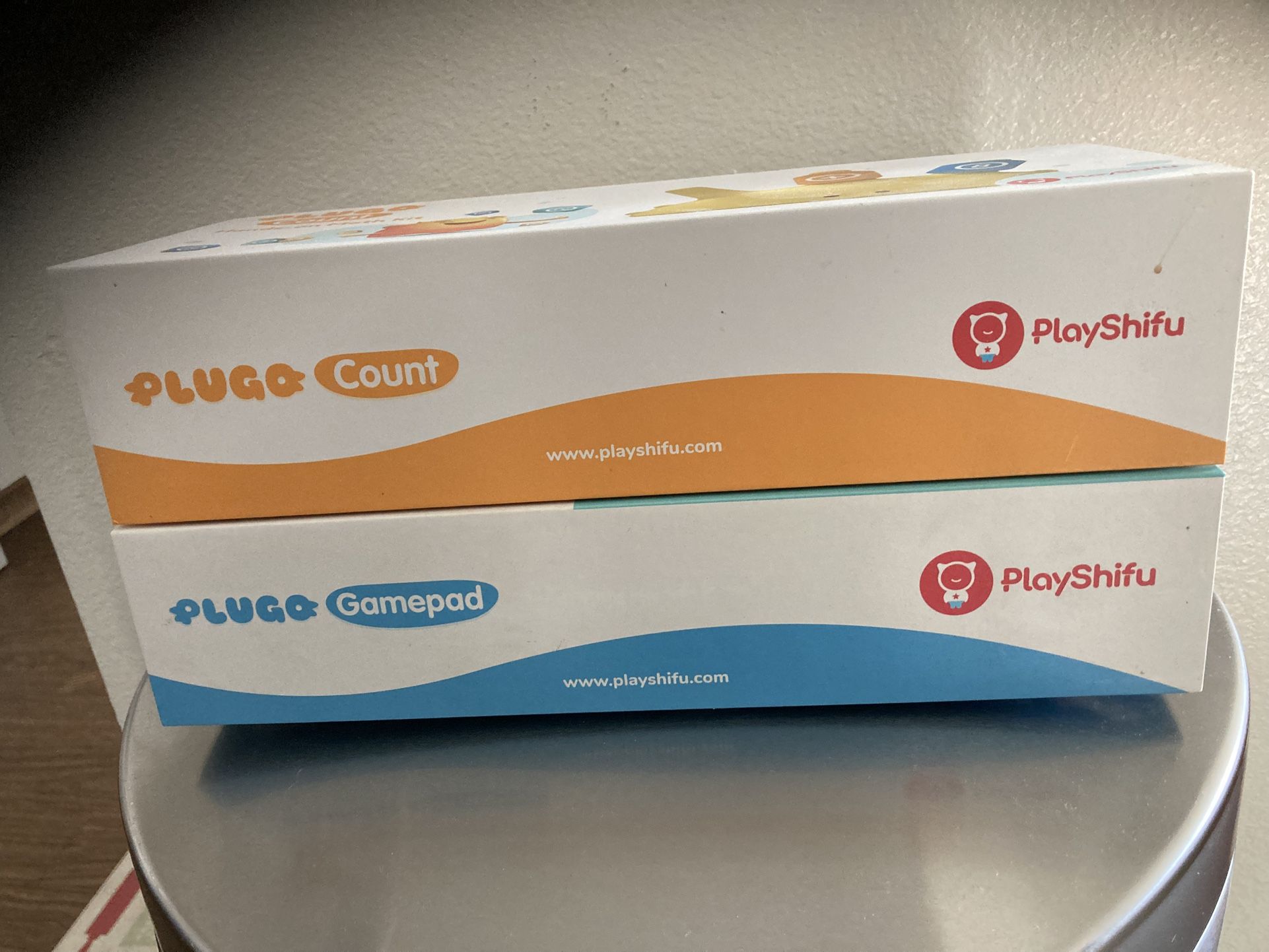 FREE PLUGO game Pad And Count Math Kit