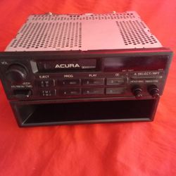 Acura Radio All Buttons Equipped And Works 