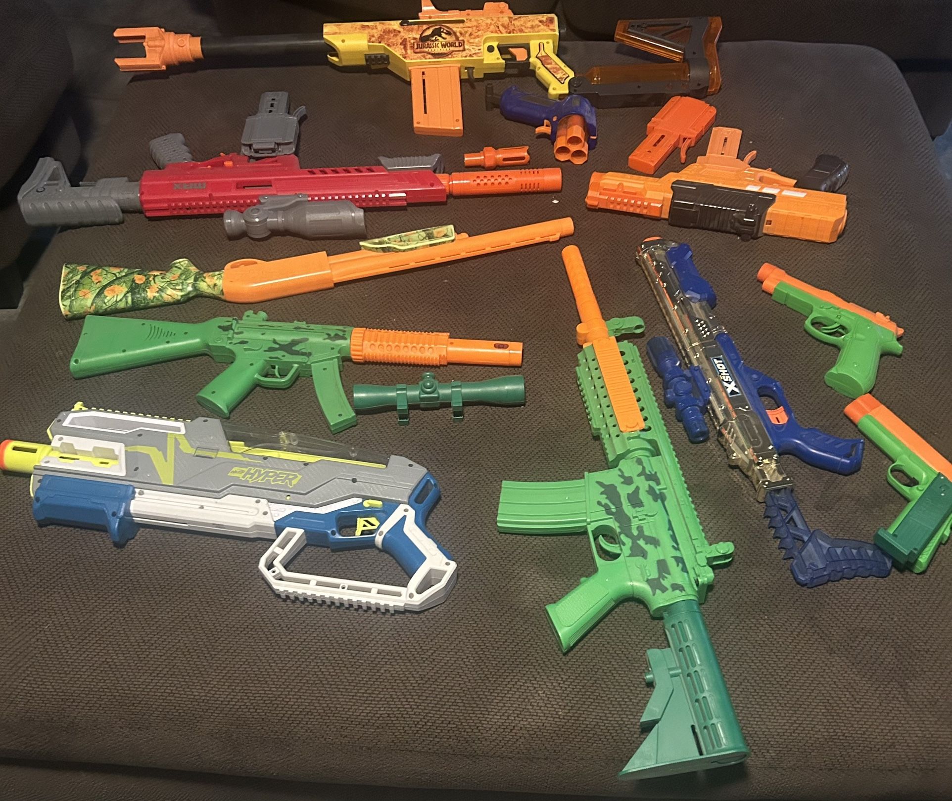 toy guns and guns that make sounds