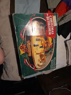 1997 Mr. Christmas/Christmas in Bethlehem 32 pc No Music Animated Nativity Scene