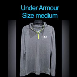 Women’s Medium Under Armour Athletic Jacket 