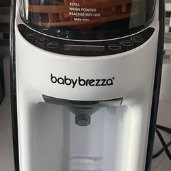 Baby Brezza New and Improved Formula Pro Advanced Formula Dispenser Machine 