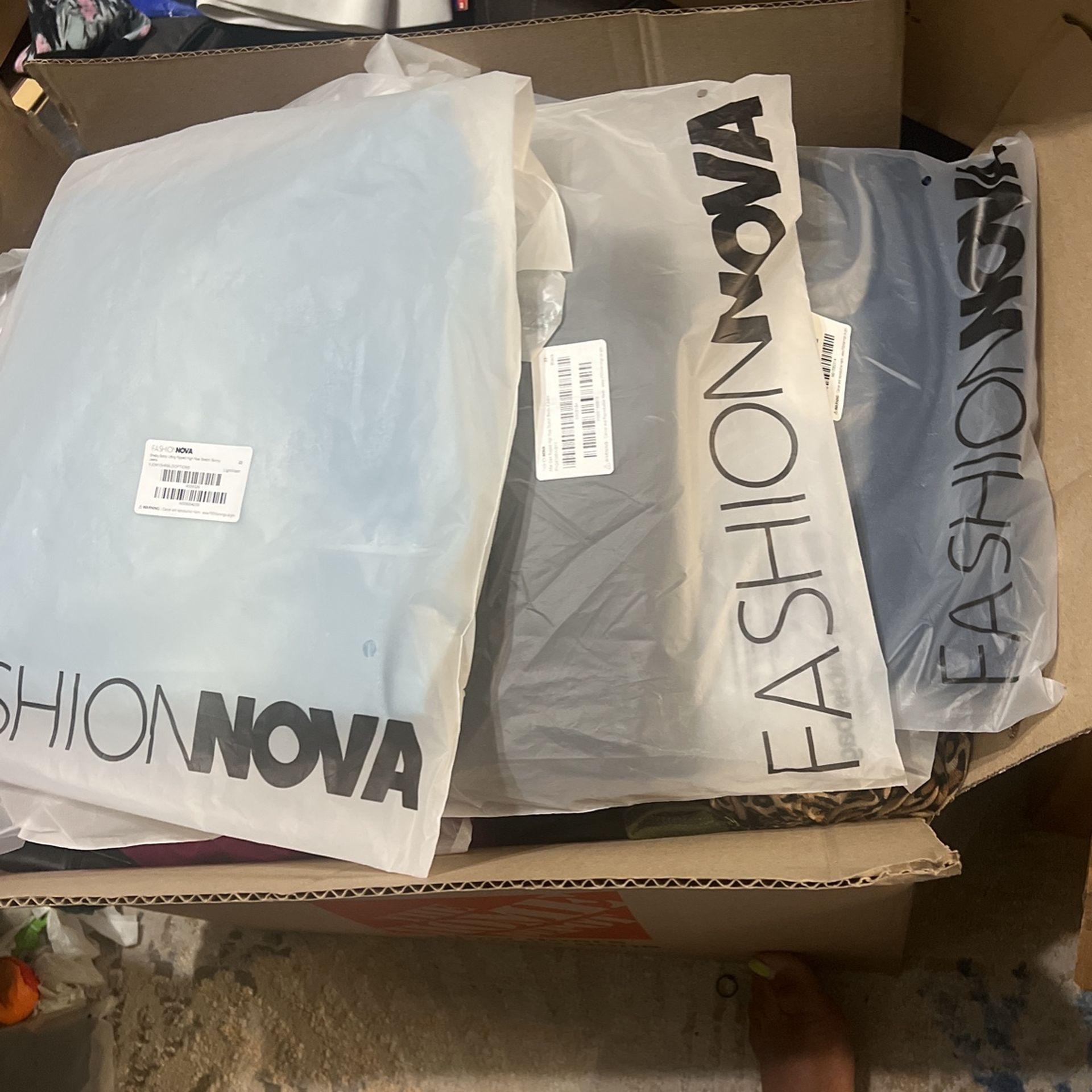 WOMEN Clothes !! Sizes XL - 3X
