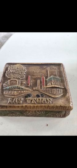 GOLDEN NUGGET LAS VEGAS TRINKET BOX