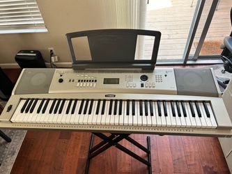 Yamaha Keyboard