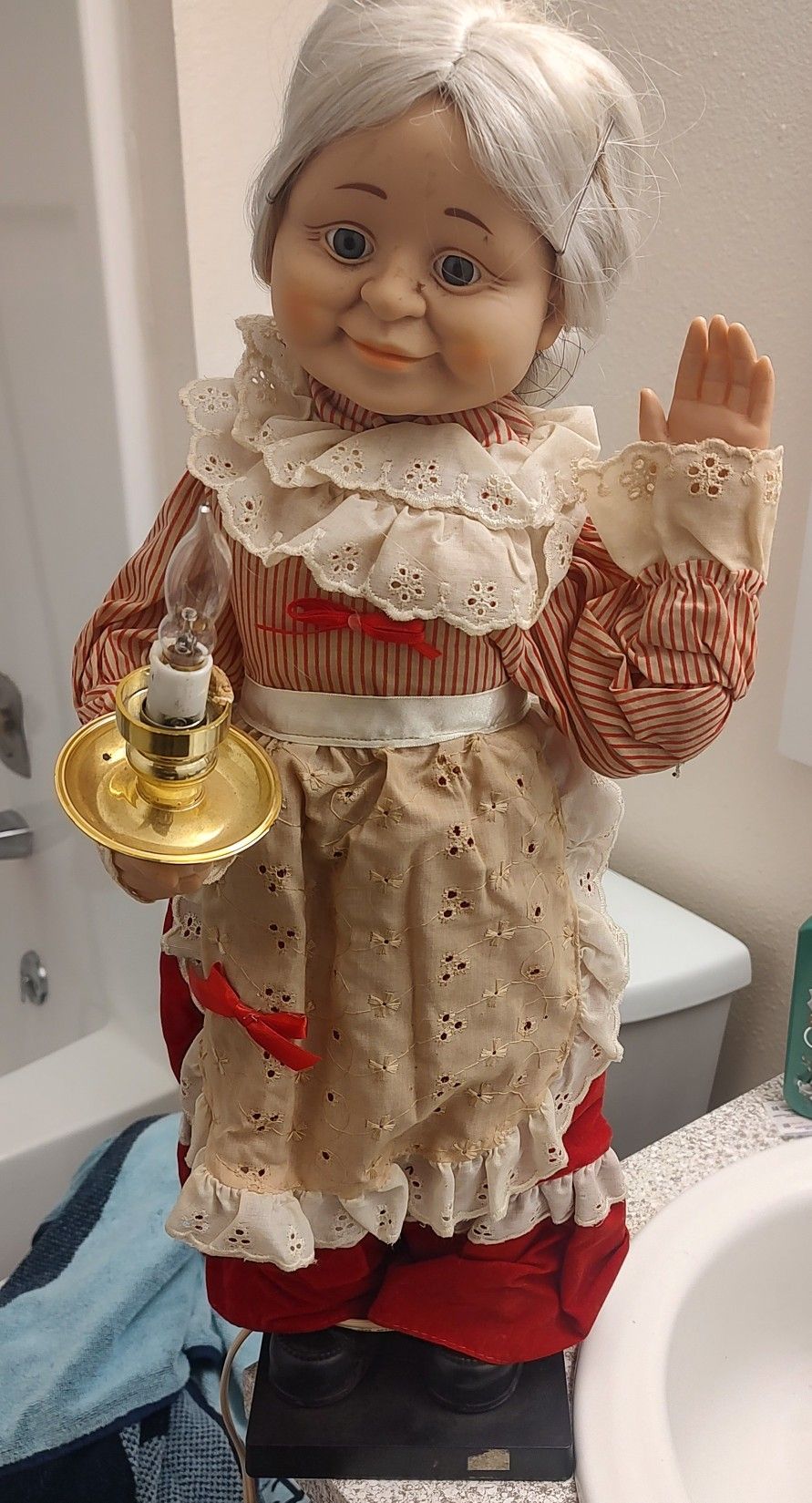 Vintage Telco Moving Mrs Clause 