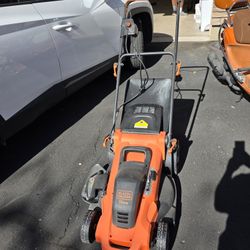 BLACK+DECKER 13 Amp 20-inch electric lawn mower