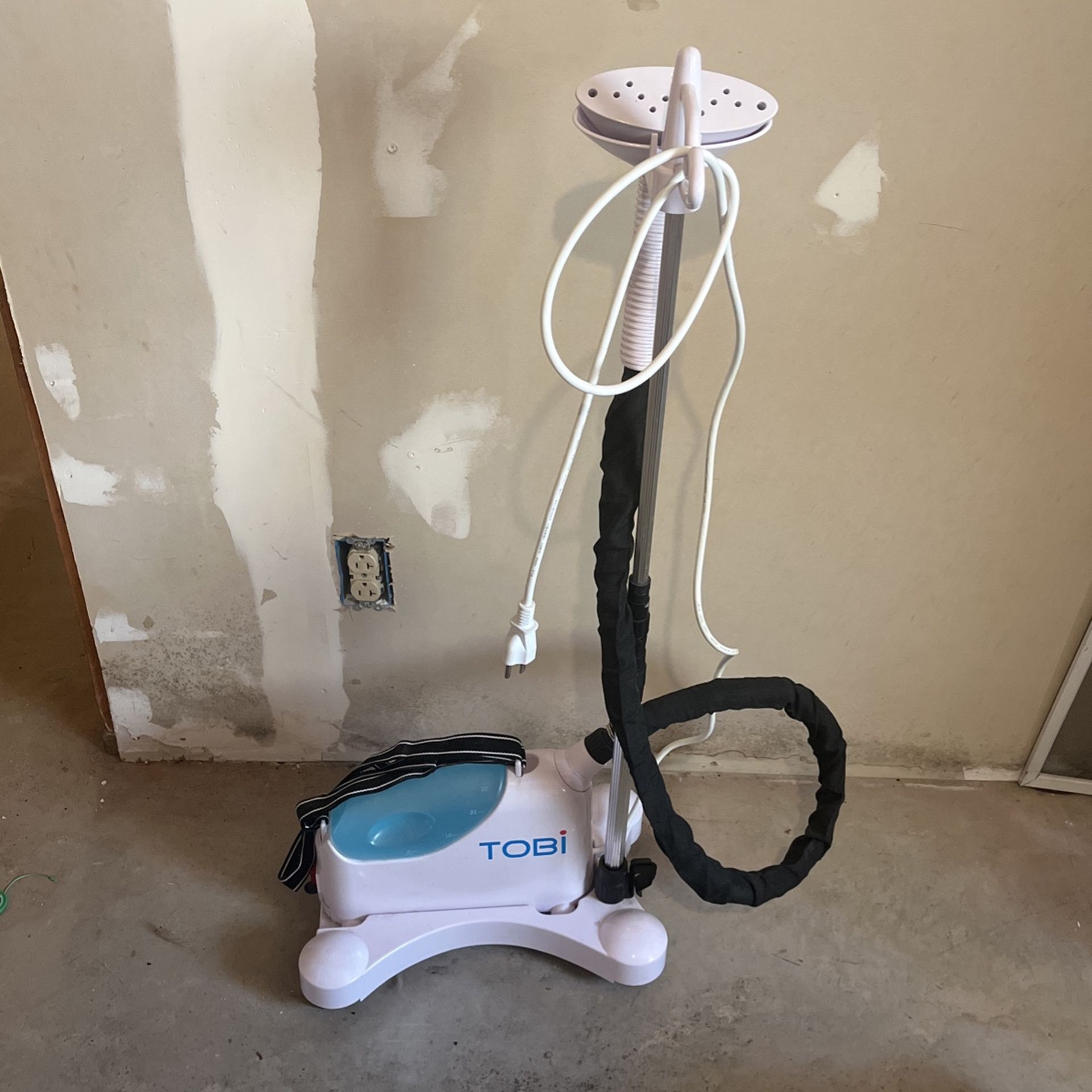 TOBi Steamer/iron