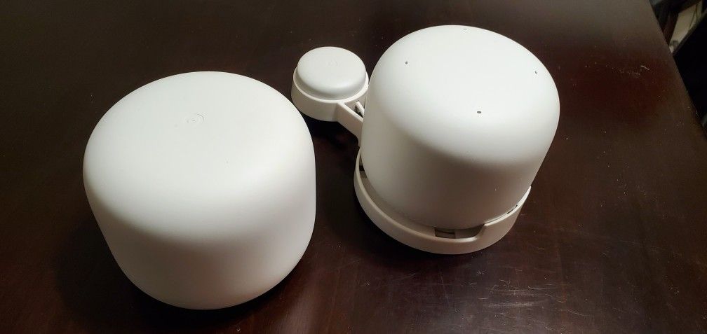 Google Wifi Mesh (Router and Point Extension w/ mount 