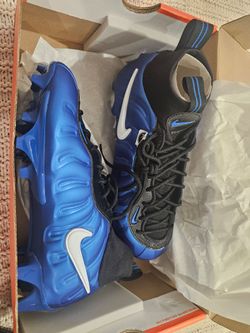 Football shoes