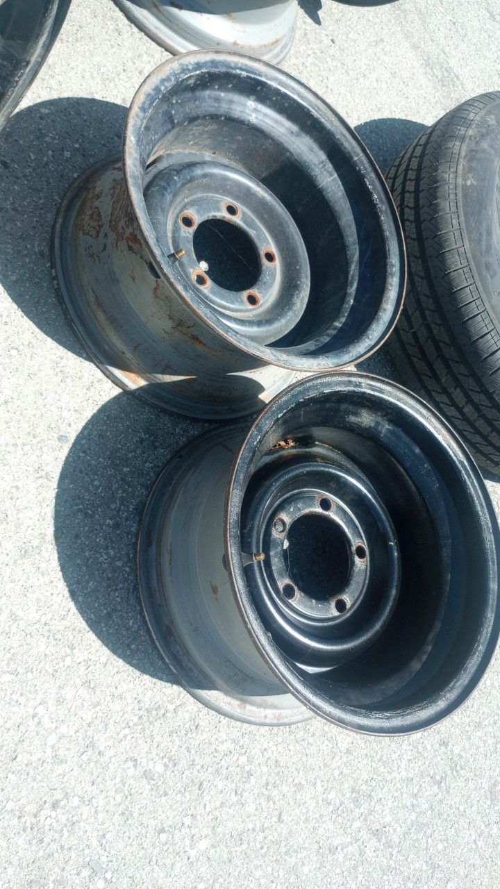 15in GM RIMS ..,...