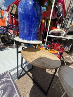 Doble table $12