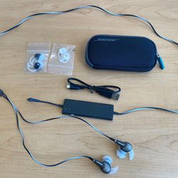 Bose Quietcomfort 20i Noise Canceling Headphones (READ)