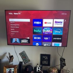  TCL 55" Class 5-Series 4K UHD Dolby Vision HDR Roku Smart TV - 55S525