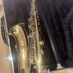 Selmer Saxophone 