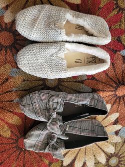 Womens Toms Slip On Bundle Shoes Size 7W