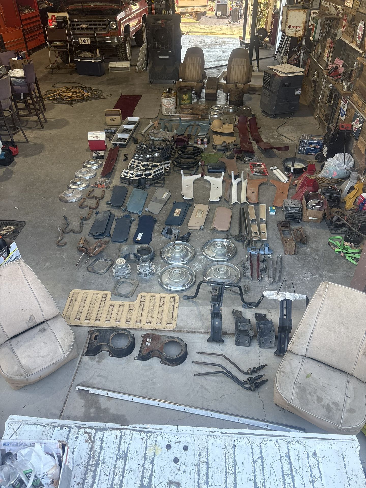 73-87 Chevy Gm Square Body And 88-98 Obs Chevy Parts.