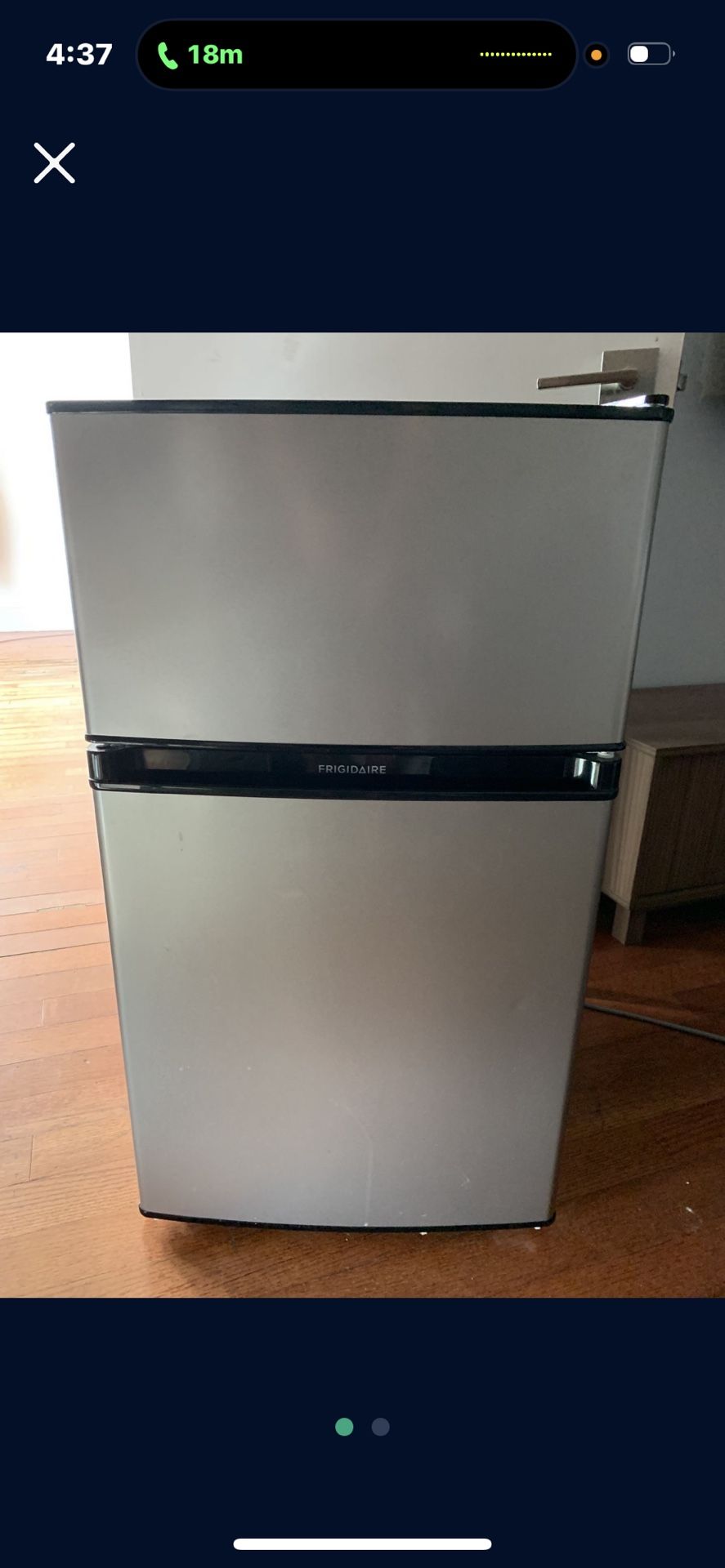 FRIGIDAIRE Refrigerator. Almost New.