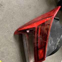 2022-2023 Hyundai Elantra Driver Tail Light