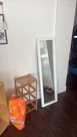 standing white mirror