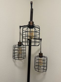 Floor lamp