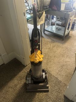 Dyson DC 33 Vacuum Cleaner.