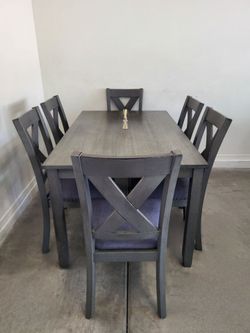 Gray Table & 6 Chairs Set - Good Condition