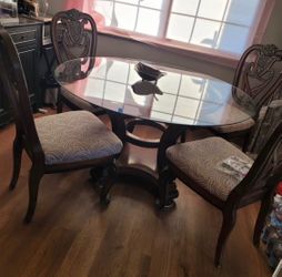 Elegant Dinette set