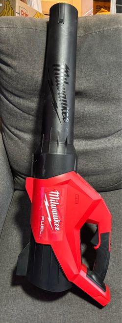 Milwaukee M18 FUEL 120 MPH 500 CFM 18V Lithium-Ion Brushless Cordless Handheld Blower (Tool-Only