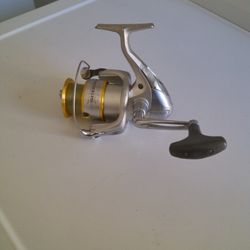 Fishing Reel 