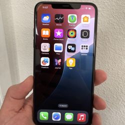 iPhone 11 Pro Max 64gb Factory unlocked 