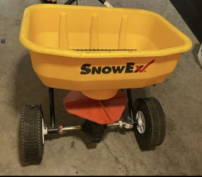 SnowEx Walk-Behind Salt/Seed Spreader