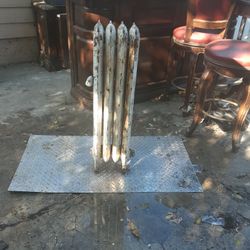 Old Vintage Radiator Heater Makes For A Beautiful Decorative Piece In Your Home Or Apartment Sandblasted And Spray A Copper Finish A Touch Of Class In